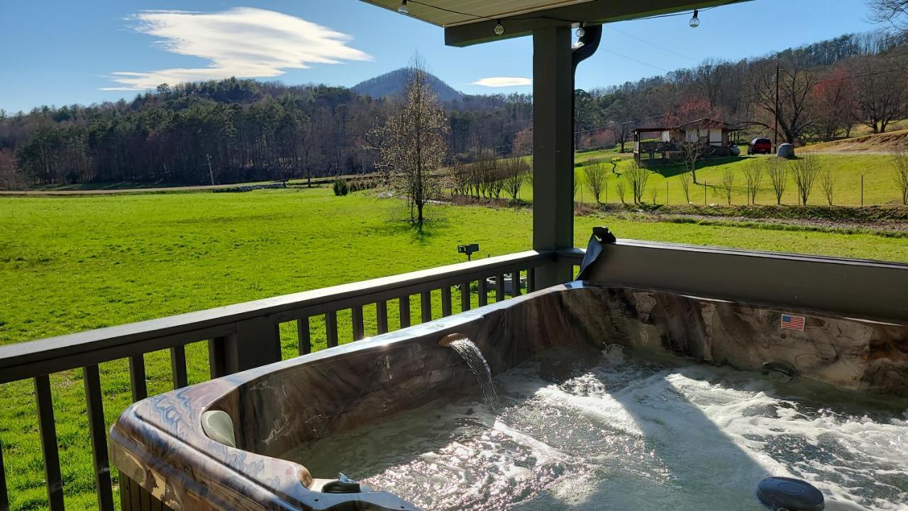Cozy Cottage With Full View Of The Mountains! Blue Ridge Eksteriør billede